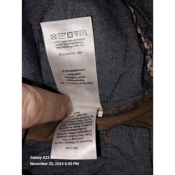 Eddie Bauer Legend Wash Chino Shorts Women's P4 Size 4 Petite - Picture 7 of 7
